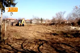 Парцел в Пазарджик, с. Лозен