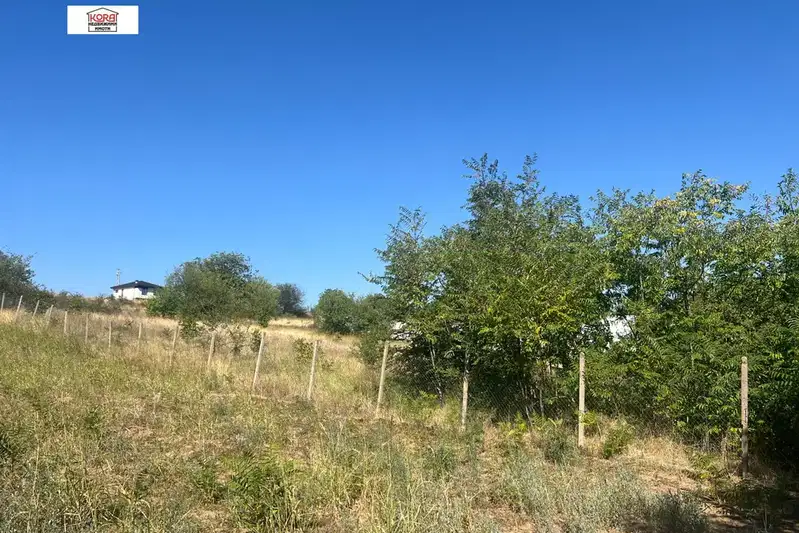 Парцел в Плевен, с. Радишево
