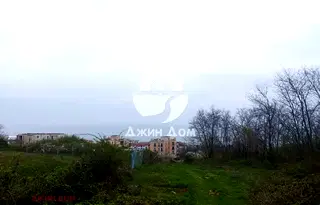 Парцел във Варна, Бяла
