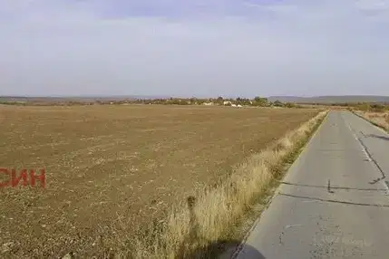 Парцел във Варна, с. Кичево