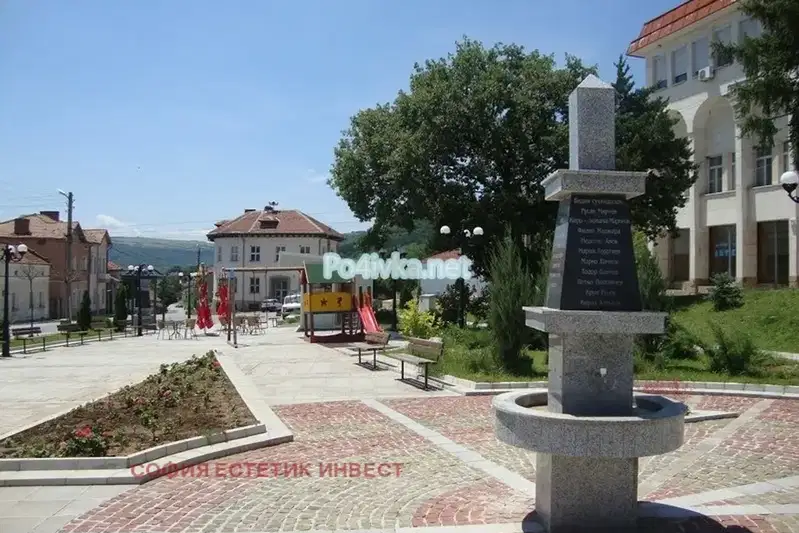 Парцел във Велико Търново, Сухиндол
