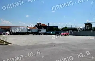 Промишлена сграда в София, Враждебна