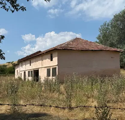 Photo 2 — Industrial Building in Oblast Blagoevgrad, Petrich