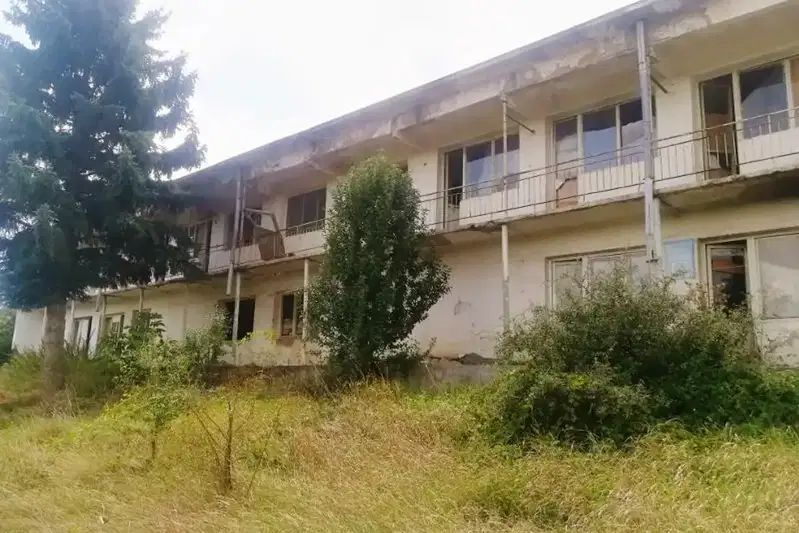 Industrial Building in Oblast Pernik, Kovachevci