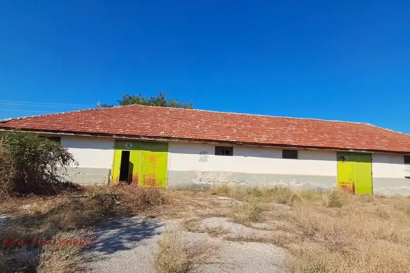 Industrial Building in Oblast Plovdiv, Kliment