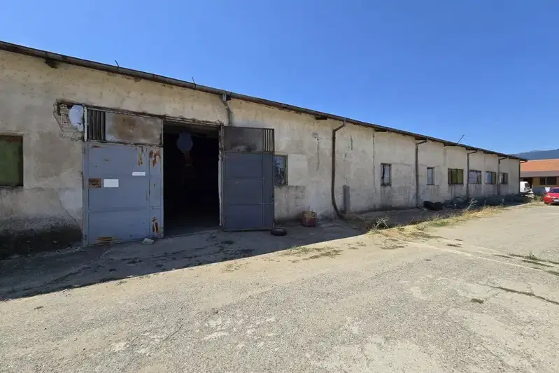 Industrial Building in Oblast Stara Zagora, Zimnica