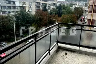 Тристаен апартамент в Русе, Централен южен район