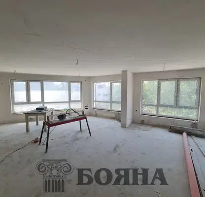 Снимка 3 — Тристаен апартамент в Русе, Център