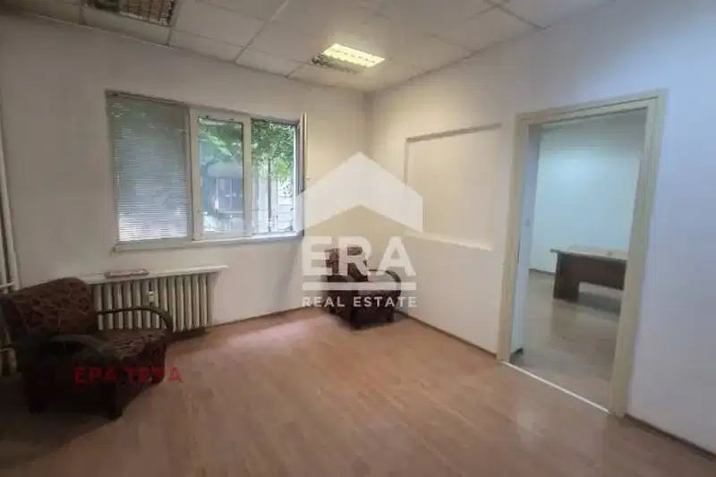 3-bedroom apartment in Sofiya, Centyr