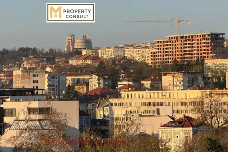 3-bedroom apartment in Pleven, Idealen Centyr