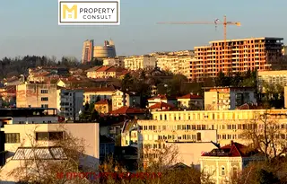 Тристаен апартамент в Плевен, Идеален център
