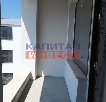 Снимка 5 — Тристаен апартамент в Широк център, Благоевград с тераса