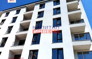 Тристаен апартамент в Благоев, Широк център