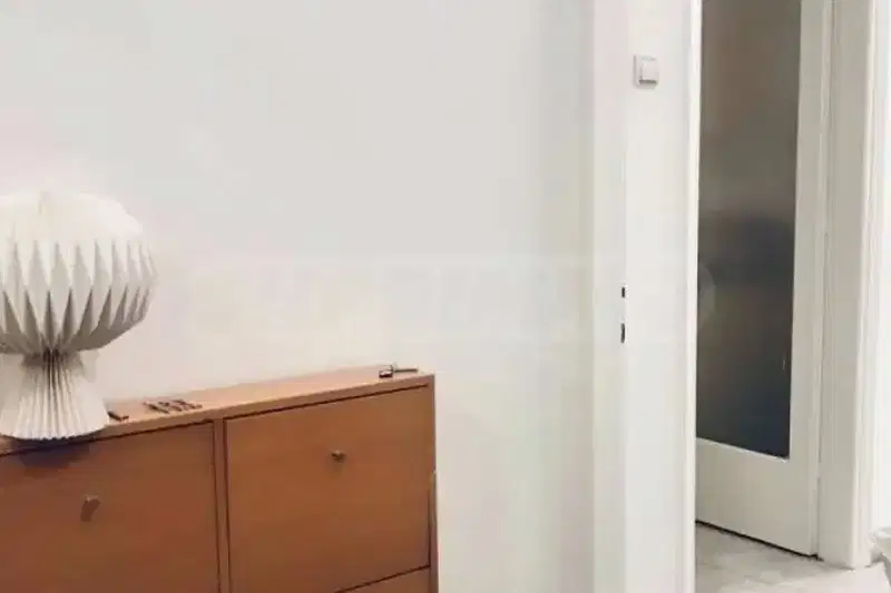 Тристаен апартамент в Солун