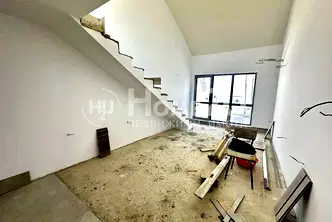 Тристаен апартамент във Варна, Виница