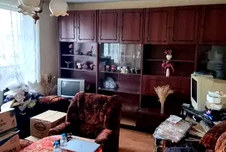 Тристаен апартамент в Раз, Възраждане