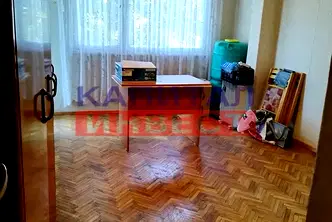 Тристаен апартамент в Благоев, Запад