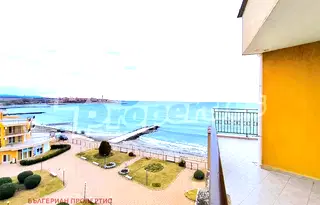Тристаен апартамент в Бургас, Ахелой