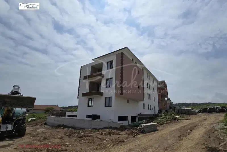 Тристаен апартамент в Бургас, Созопол