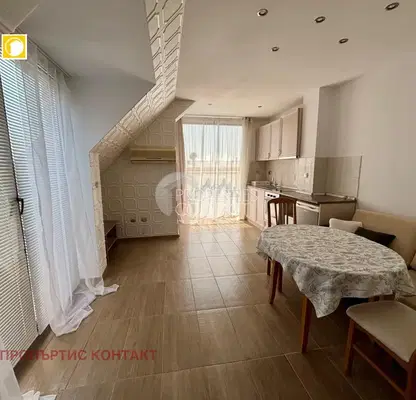 Снимка 4 — Тристаен апартамент в Бургас, Свети Влас
