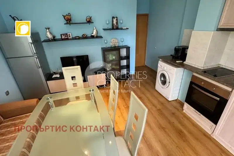 Тристаен апартамент в Бургас, Свети Влас