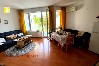 Тристаен апартамент в Бургас, Свети Влас