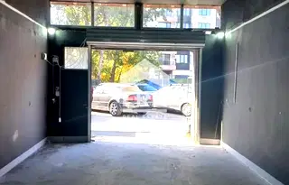 Бизнес имот в Студентски
