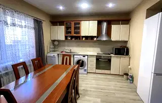 Многостаен апартамент в Плевен, Широк център