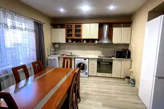 Многостаен апартамент в Плевен, Широк център