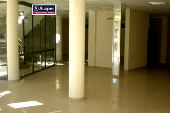 Магазин в Шумен, Център
