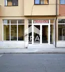 Магазин в Хасково, Любен Каравелов
