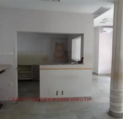 Photo 4 — Office in Gabrovo, Centyr