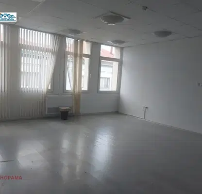 Снимка 2 — Офис в Пловдив, Център