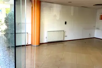 Офис в София, Изток