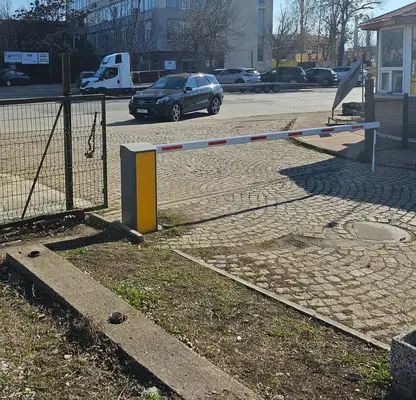 Снимка 2 — Парцел в София, Военна рампа