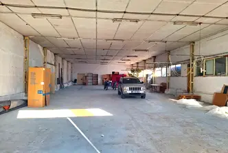Промишлена сграда в Благоевград, Сандански