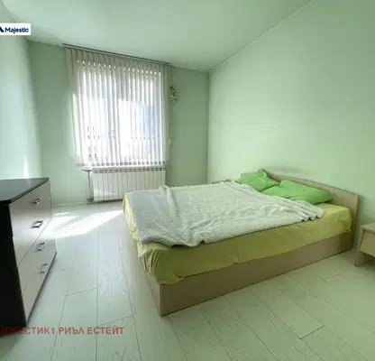 Photo 2 — 3-bedroom apartment in Студентски