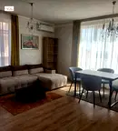 Тристаен апартамент в Шумен, Пазара