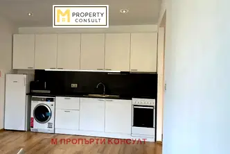 Тристаен апартамент в Плевен, Широк център