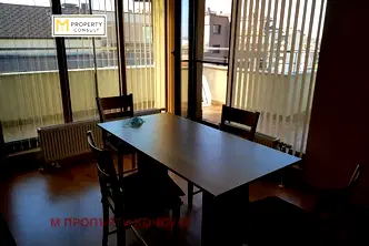 Тристаен апартамент в Плевен, Широк център