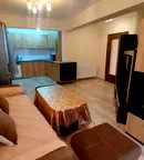 Тристаен апартамент в Хасково, Училищни