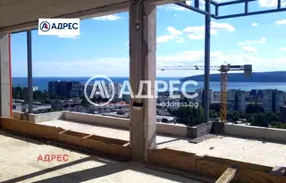 Многостаен апартамент във Варна, Бриз
