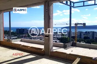 Многостаен апартамент във Варна, Бриз