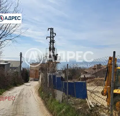 Снимка 2 — Многостаен апартамент във Варна, Бриз