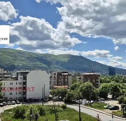 Снимка 2 — Многостаен апартамент в София, Гоце Делчев
