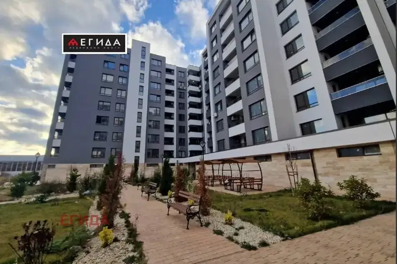 4-bedroom apartment in Burgas, Horizont