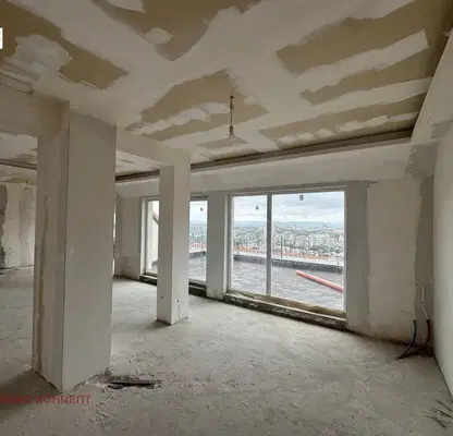 Снимка 5 — Многостаен апартамент в Шумен, Пазара