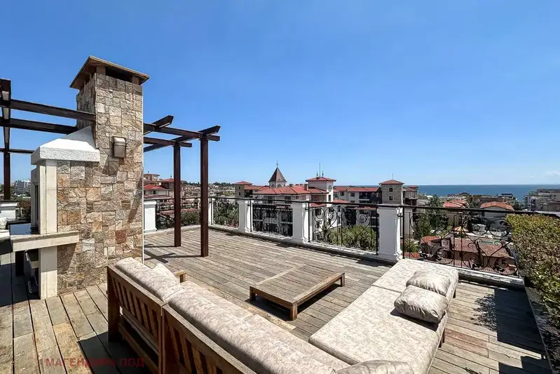 4-bedroom apartment in Oblast Burgas, Nesebyr
