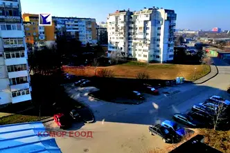 Двустаен апартамент в Русе, Чародейка - Юг