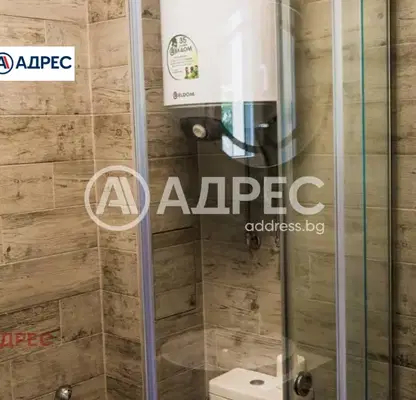 Снимка 5 — Двустаен апартамент във Варна, Галата